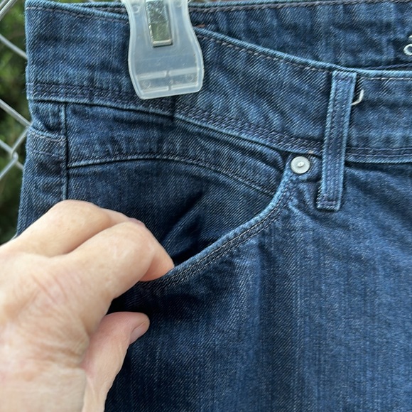 Levi’s 28 Dark Blue Denim Jeans Snap Back Pockets Irregular 28/34 26x34 Waist 30 - Picture 3 of 16